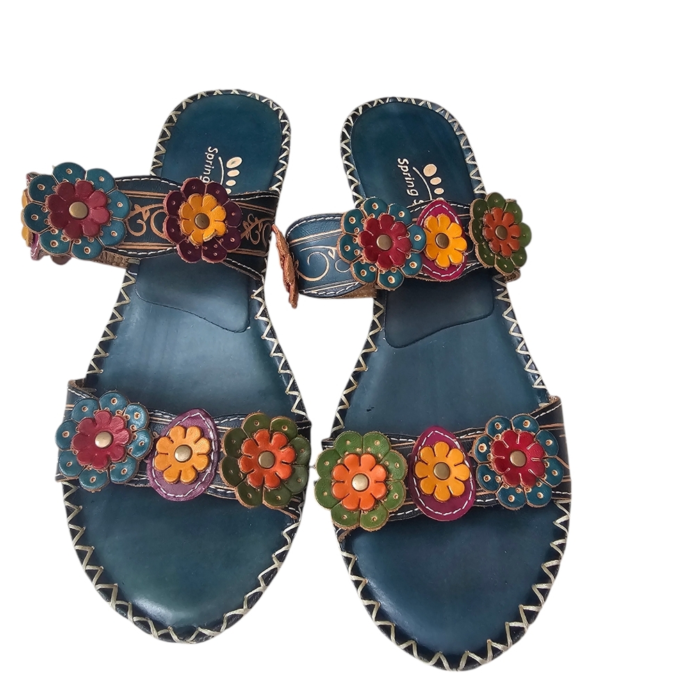 Spring Step Kitten Heel Sandals